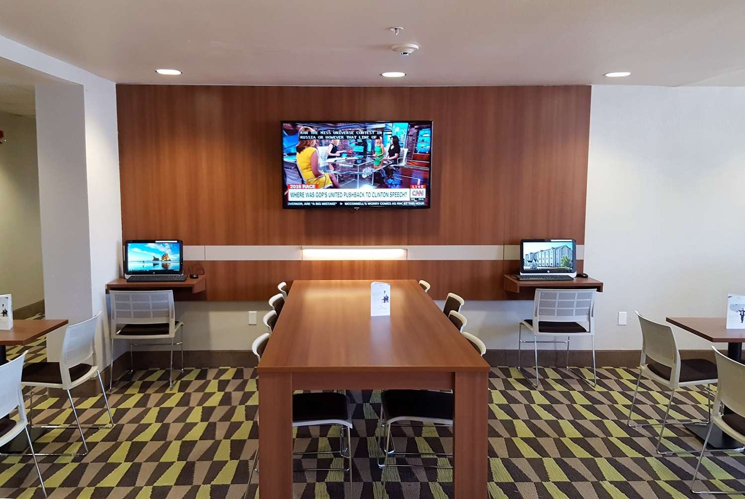 Microtel Inn Suites Bellevue 3/7