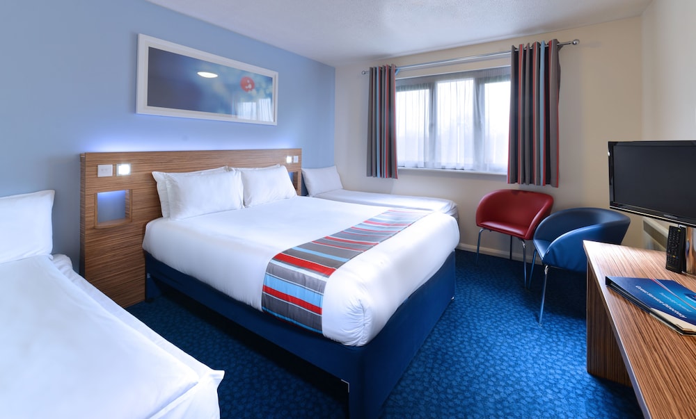 Family, 2 Trundle Beds