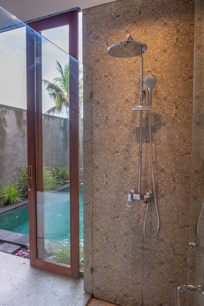 Tegal Sari Accommodation 23/50