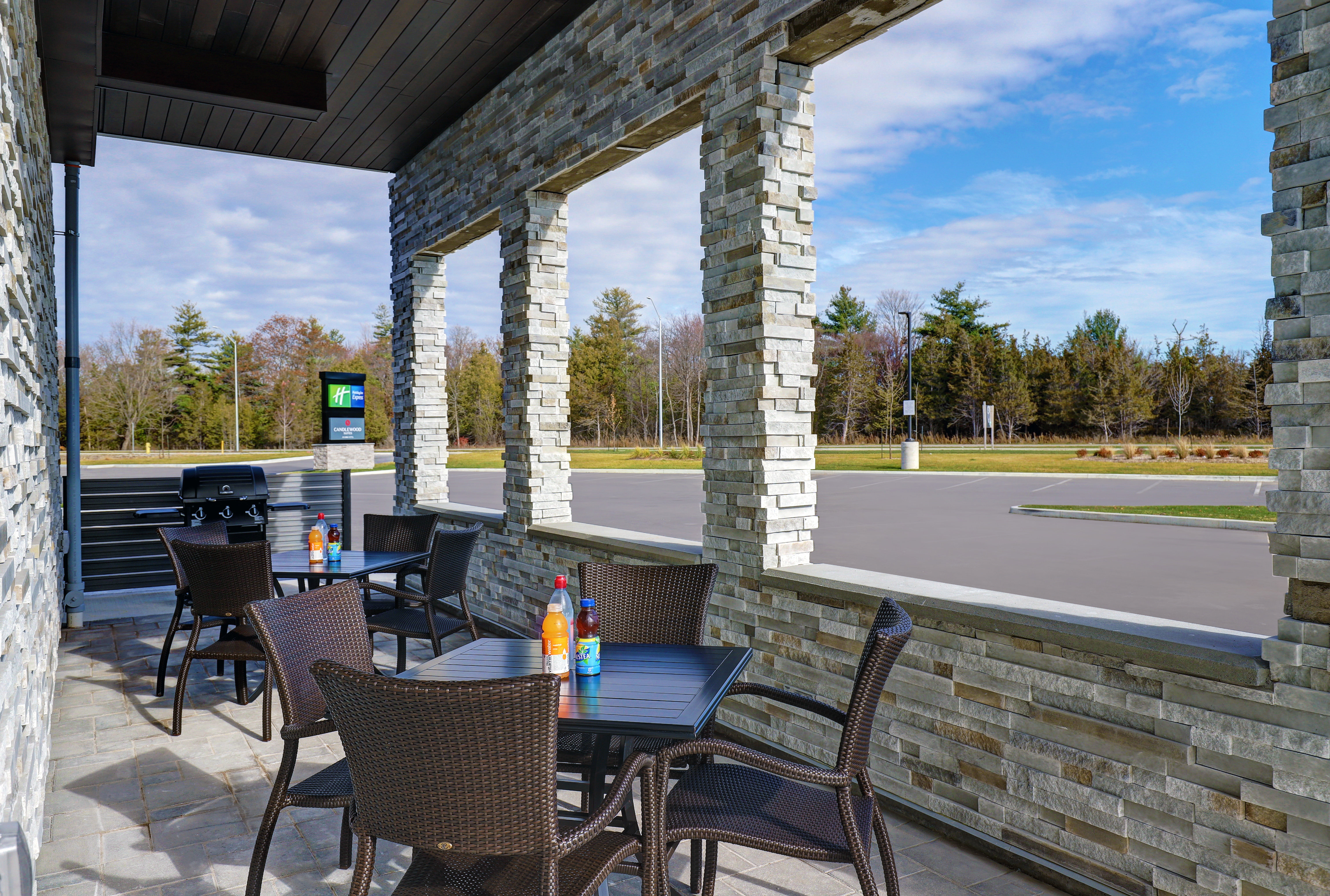 Candlewood Suites Kingston West 40/62