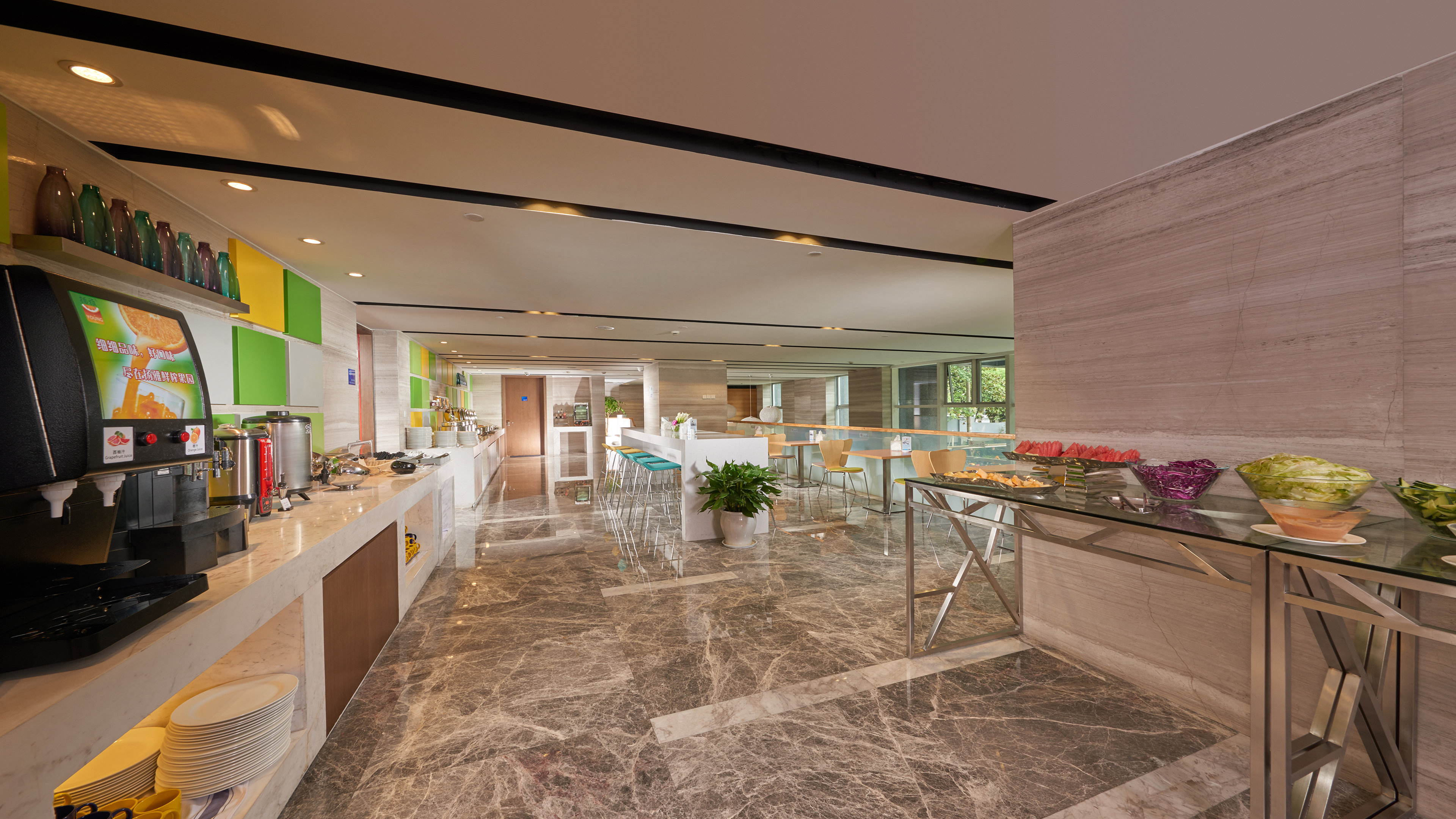 Holiday Inn Express Hangzhou Huanglong 13/50