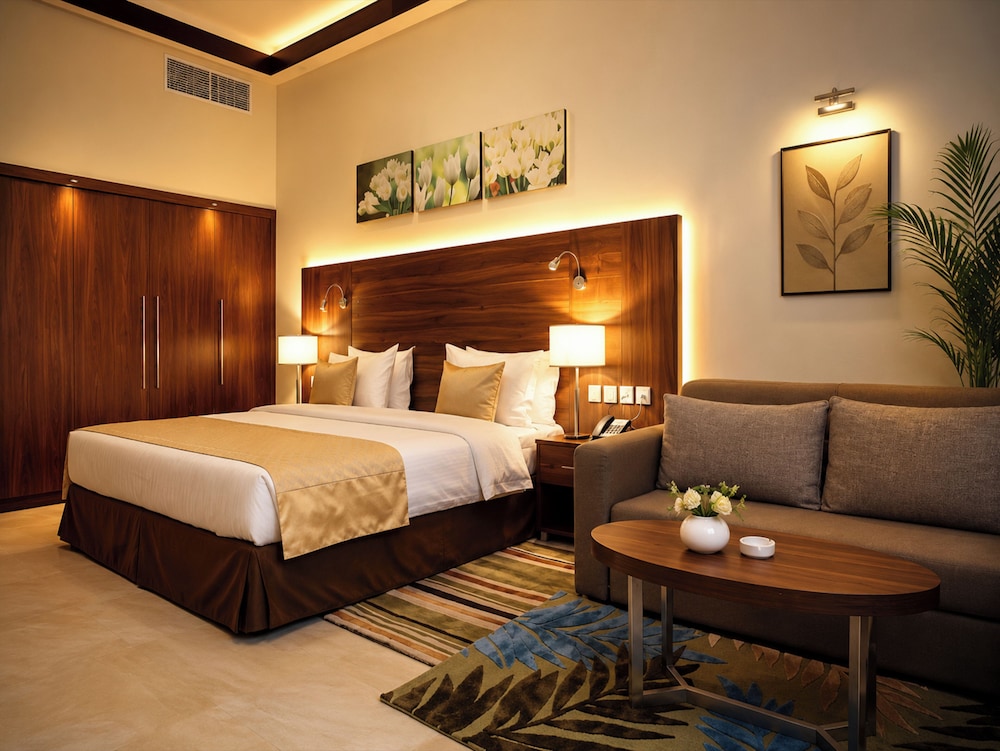 Tulip Al Barsha Hotel Apartment 45/85