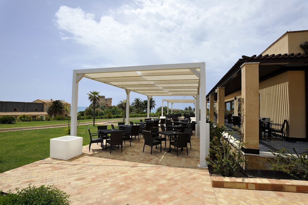 Falconara Greenblu Resort 71/74