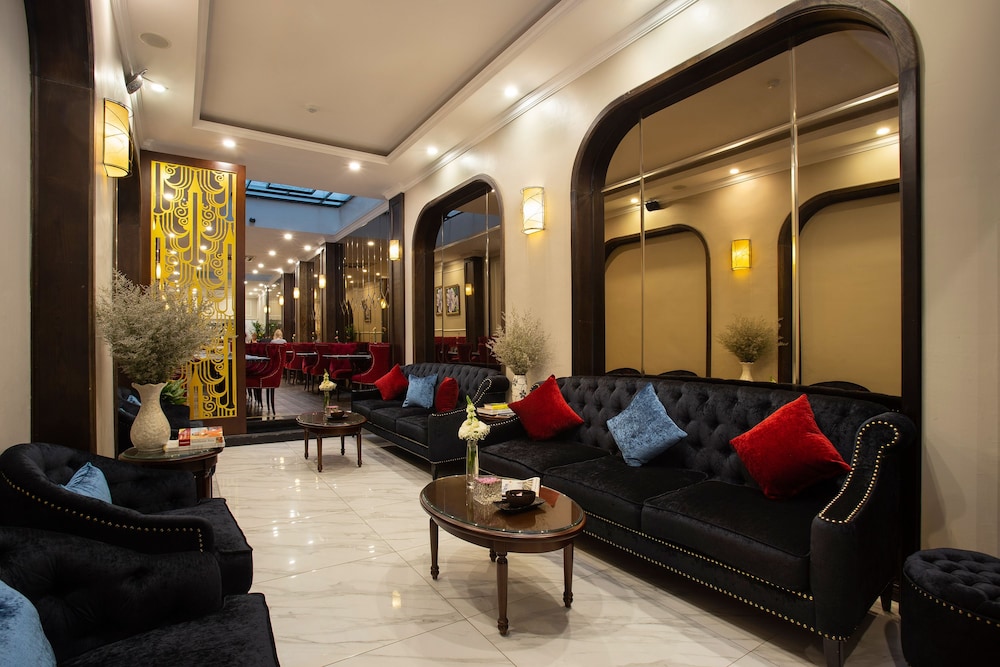 Flora Centre Hotel & Spa 48/70