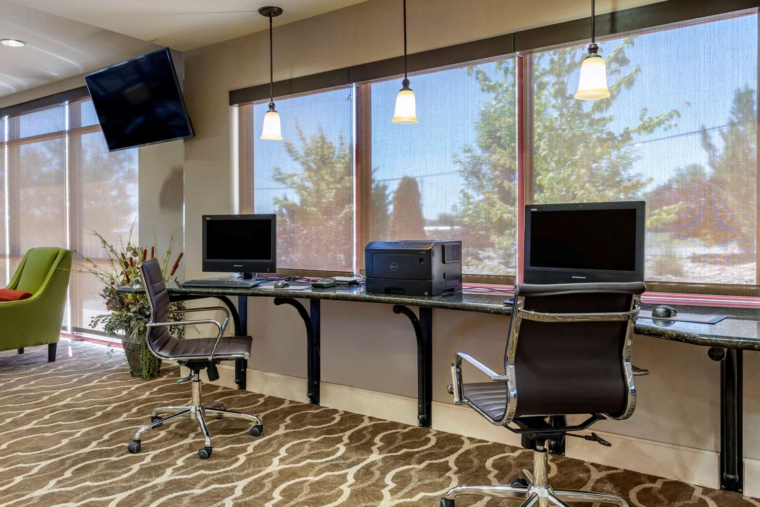 Comfort Suites Fernley 30/34