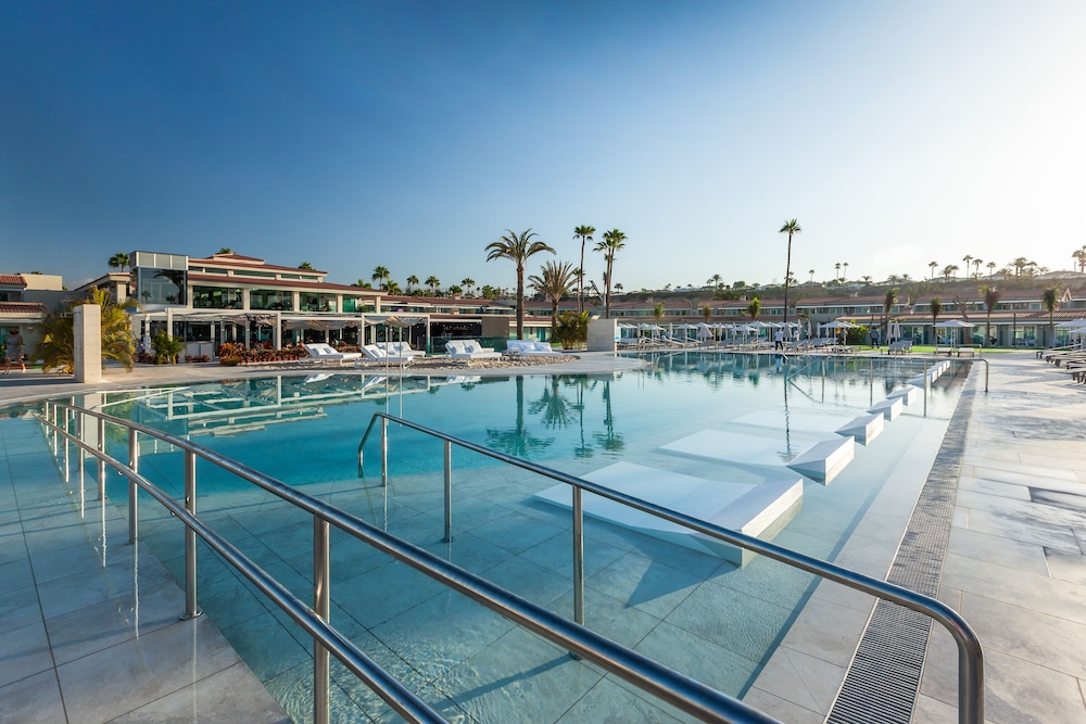 Kumara Serenoa by Lopesan Hotels 30/66