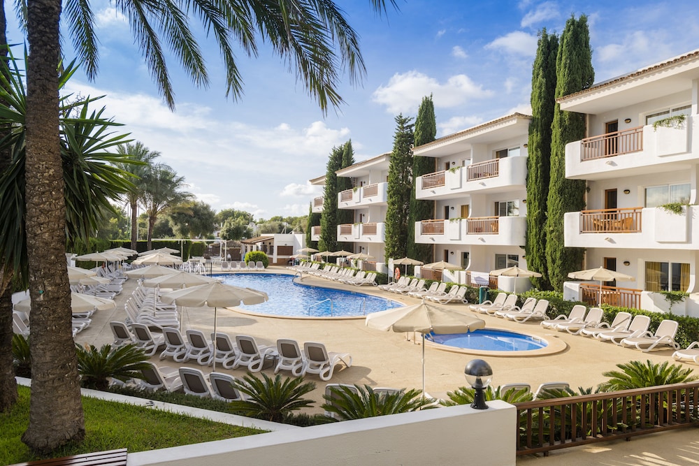 Inturotel Esmeralda Garden 56/58