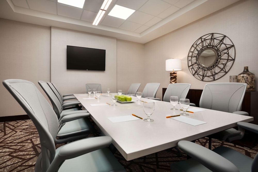 Hilton Garden Inn Downtown Birmingham 42/46