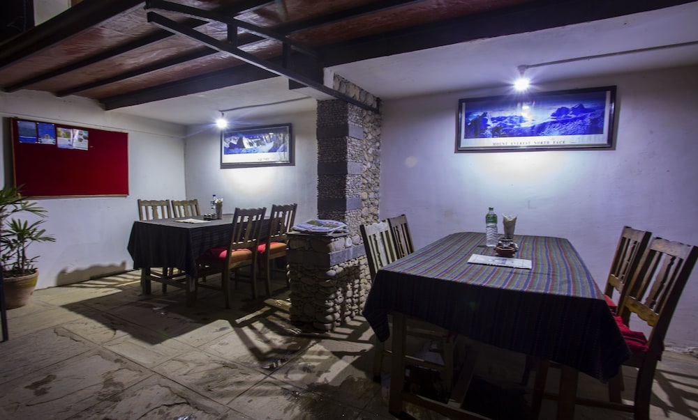 Langtang View Nagarkot Bed Breakfast 29/37