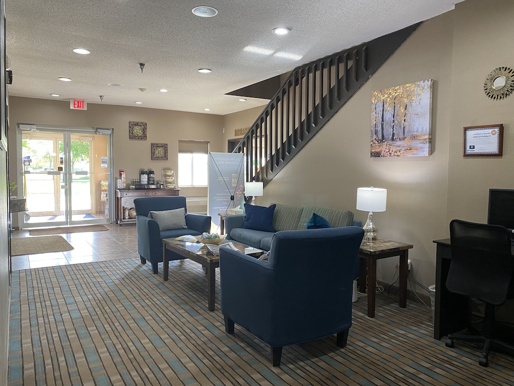 Quality Inn Brookings University 8/38