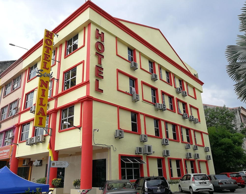 Hotel Seri Nilai 2/52