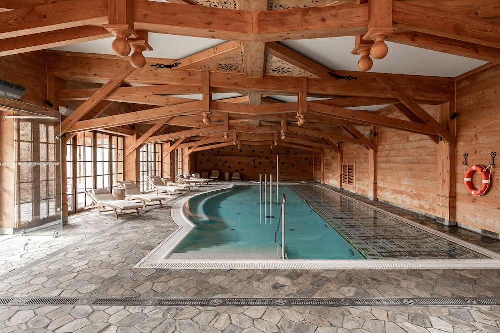 Aries Hotel Spa 26/50