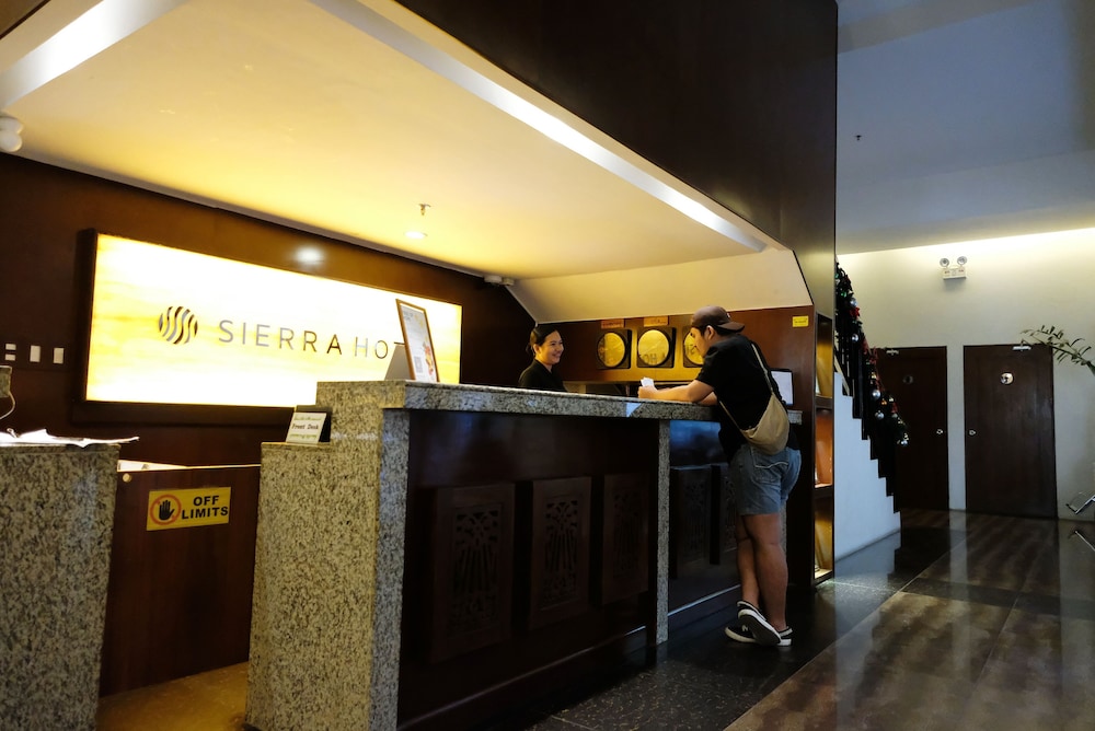 Sierra Hotel 10/46