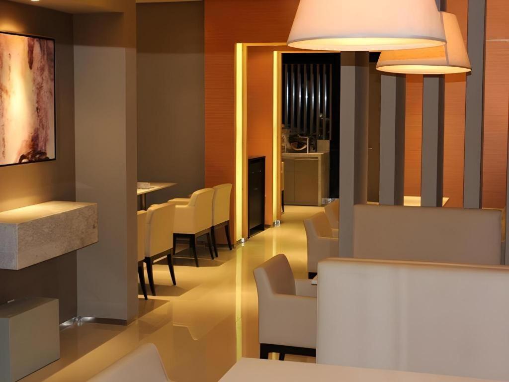 Jinjiang Inn (Weihai High-speed Railway Station Qingdao South Road) 37/50