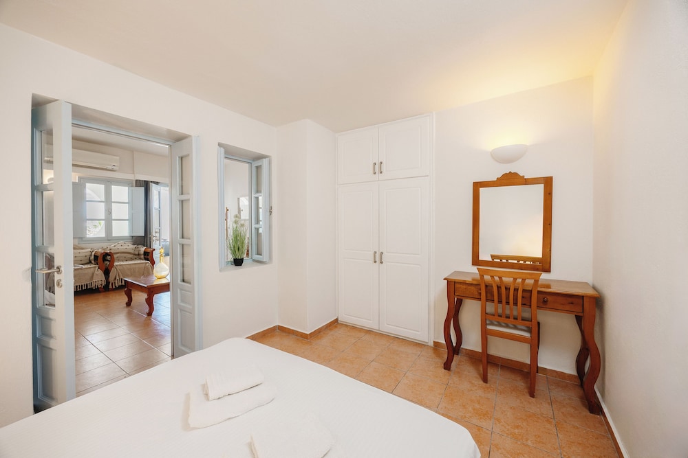 Kastro Suites 23/78