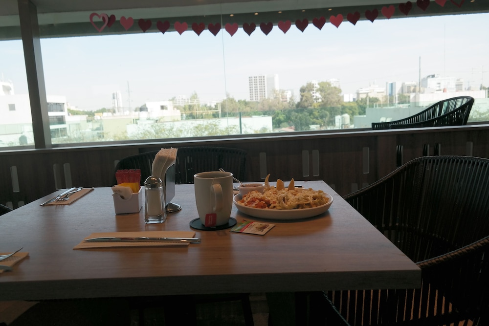Oliva Plaza Hotel 39/50