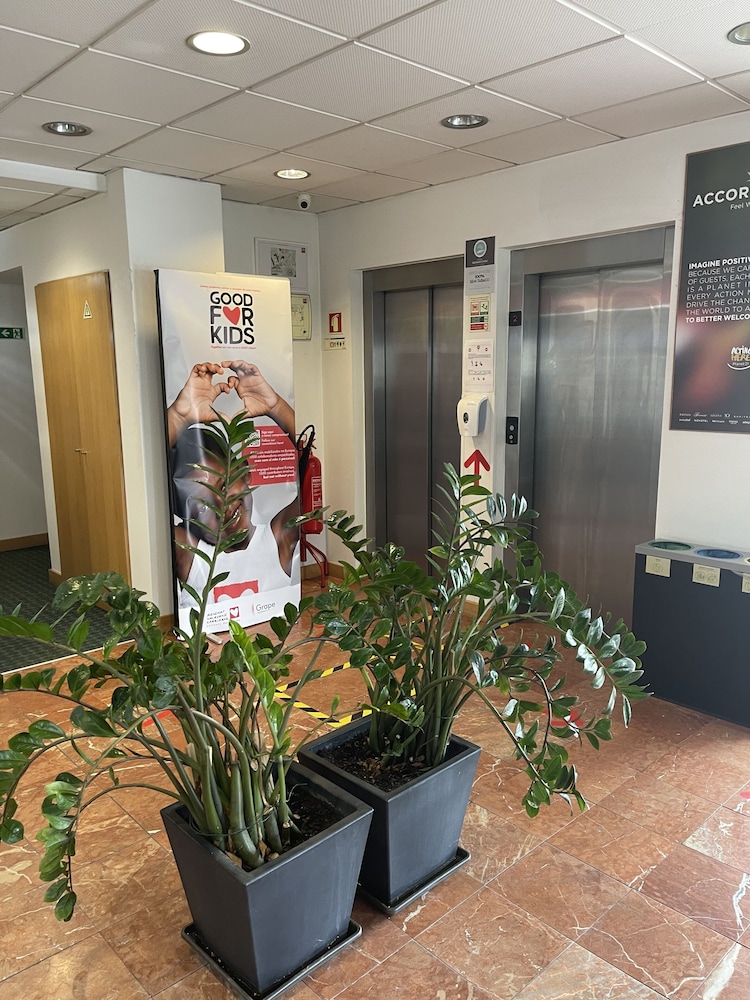 Ibis Leiria Fatima 9/80
