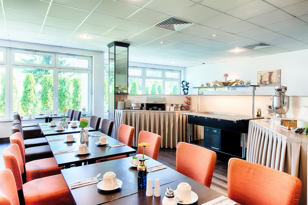 ACHAT Hotel Stuttgart Zuffenhausen 70/80
