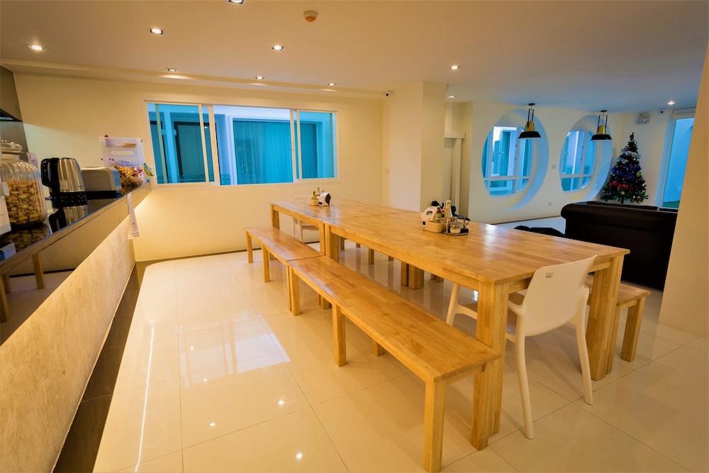 Bearpacker Patong Hostel 34/50