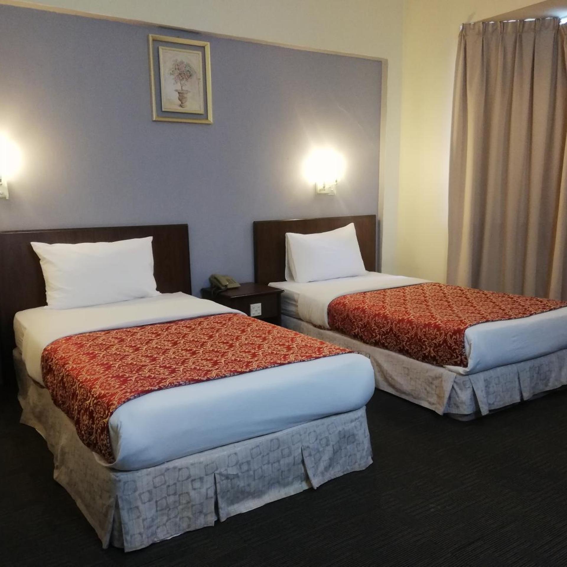 Hotel Damai 10/50