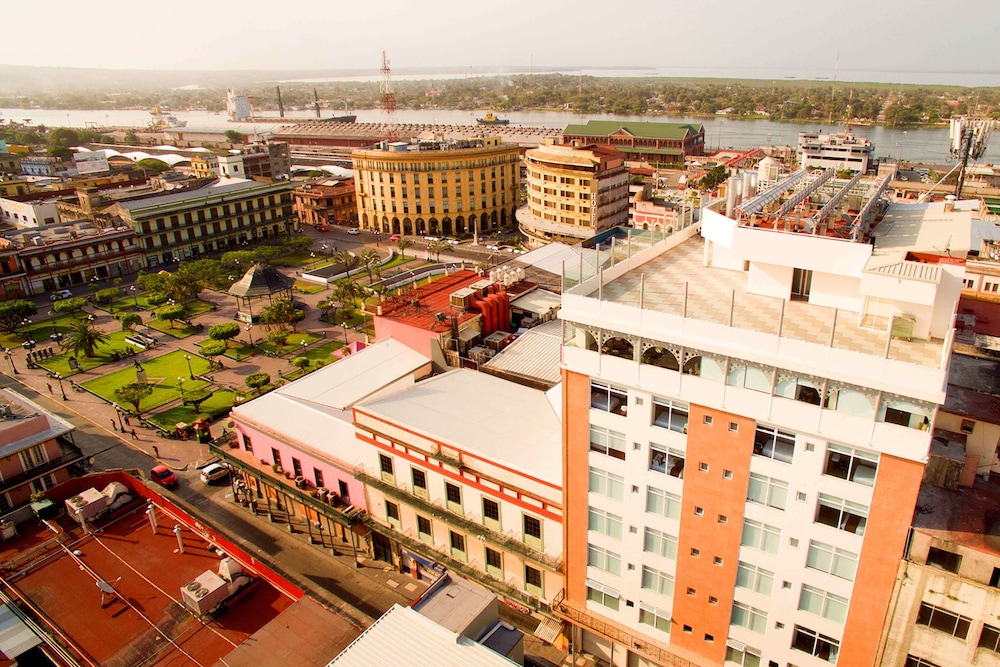 Ramada by Wyndham Tampico Centro 1/56