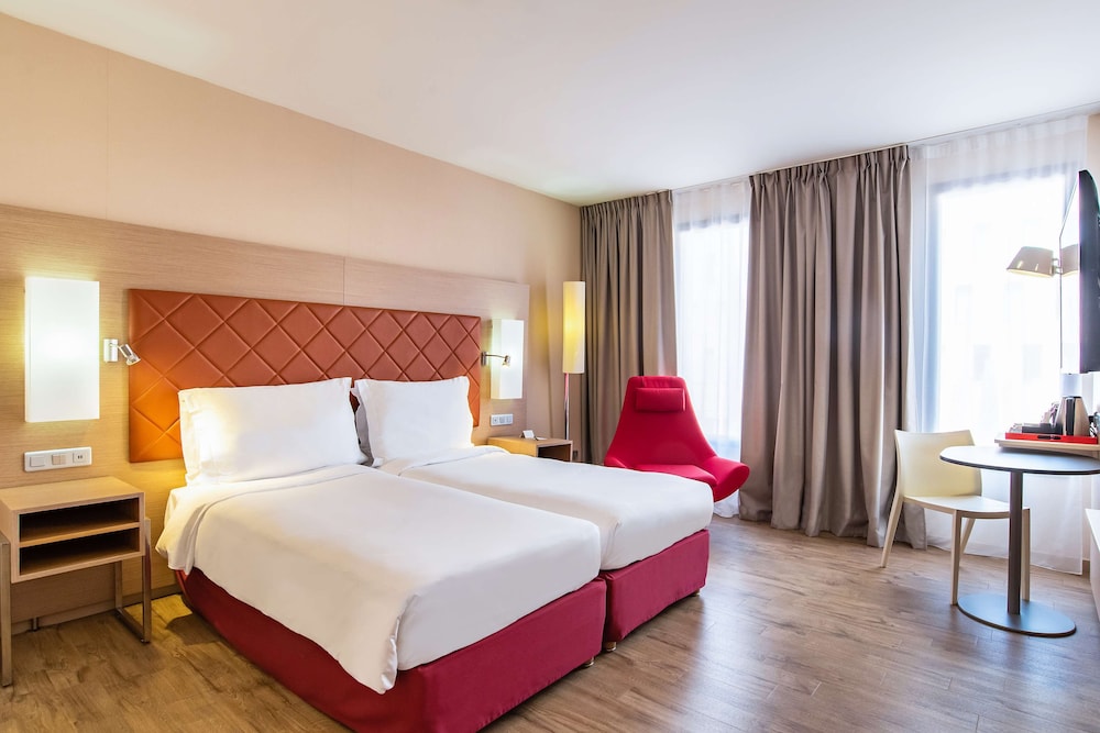 Radisson Blu Hotel Toulouse Airport Formerly Radisson Sas 28/74