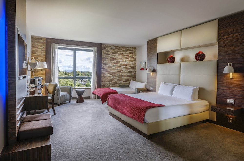 Absolute Hotel Spa 7/60