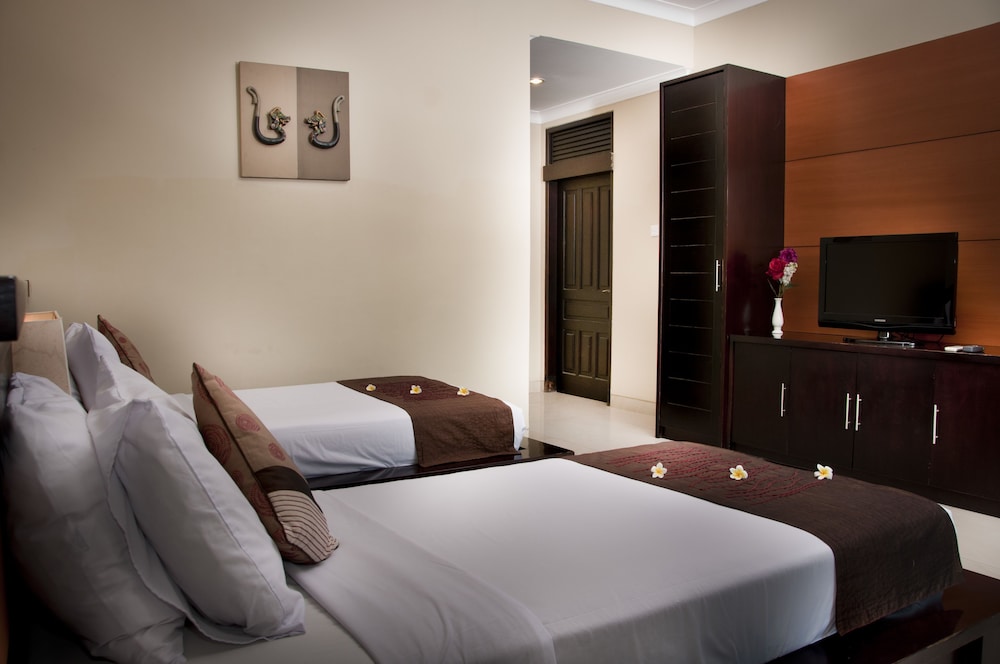 SINDHU MERTHA SUITE 23/49