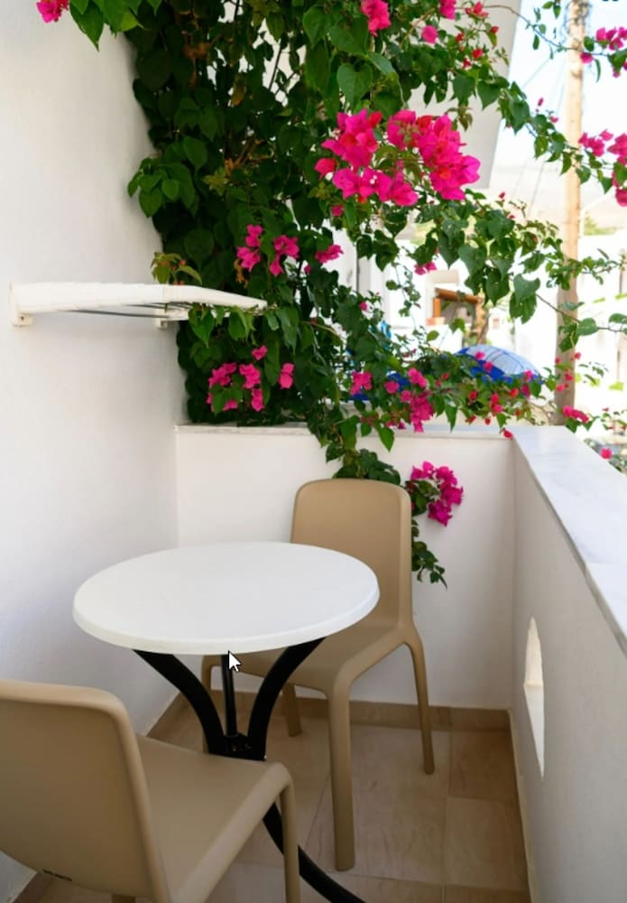 Alianthos Beach Hotel 42/61