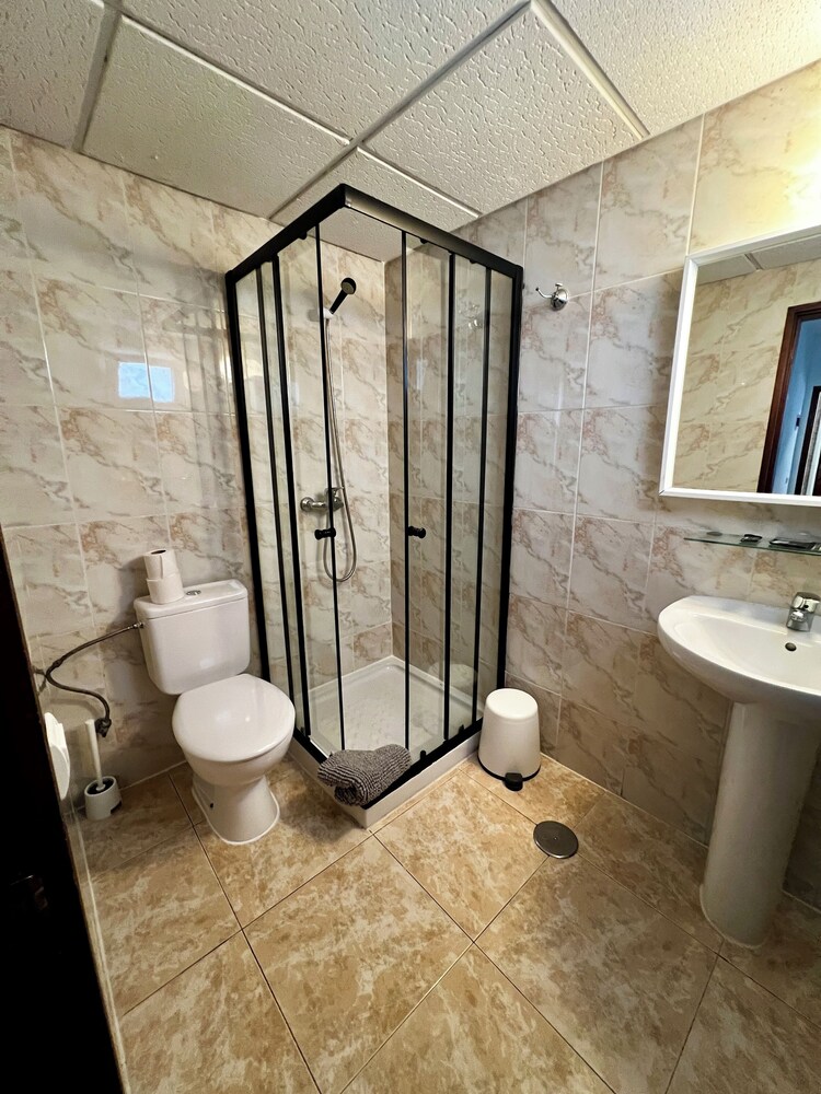 Residencia Cardona 55/57