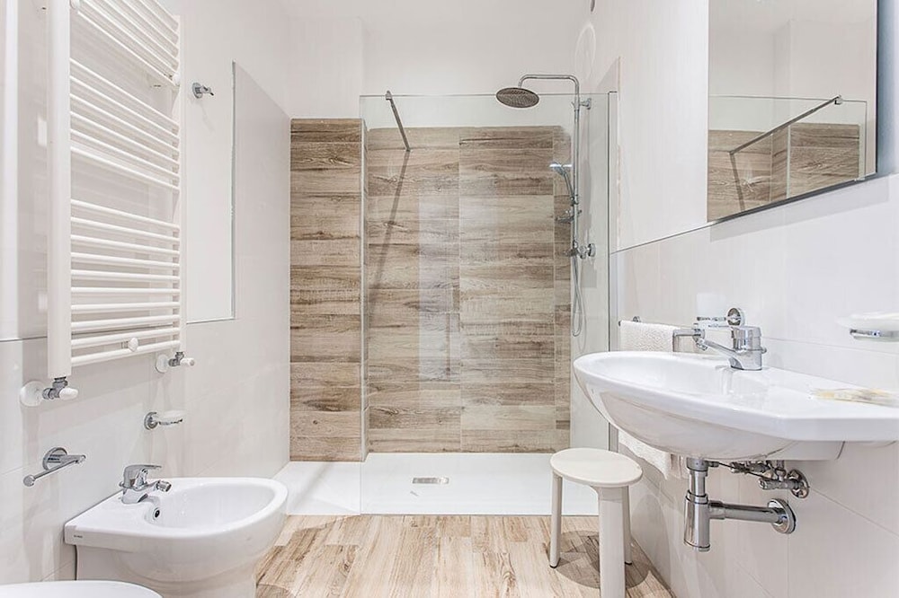 Evo Boutique Hotel 42/43