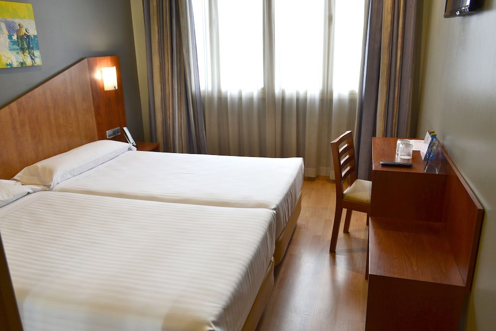 Hotel Alda Palacio Valdes 9/24