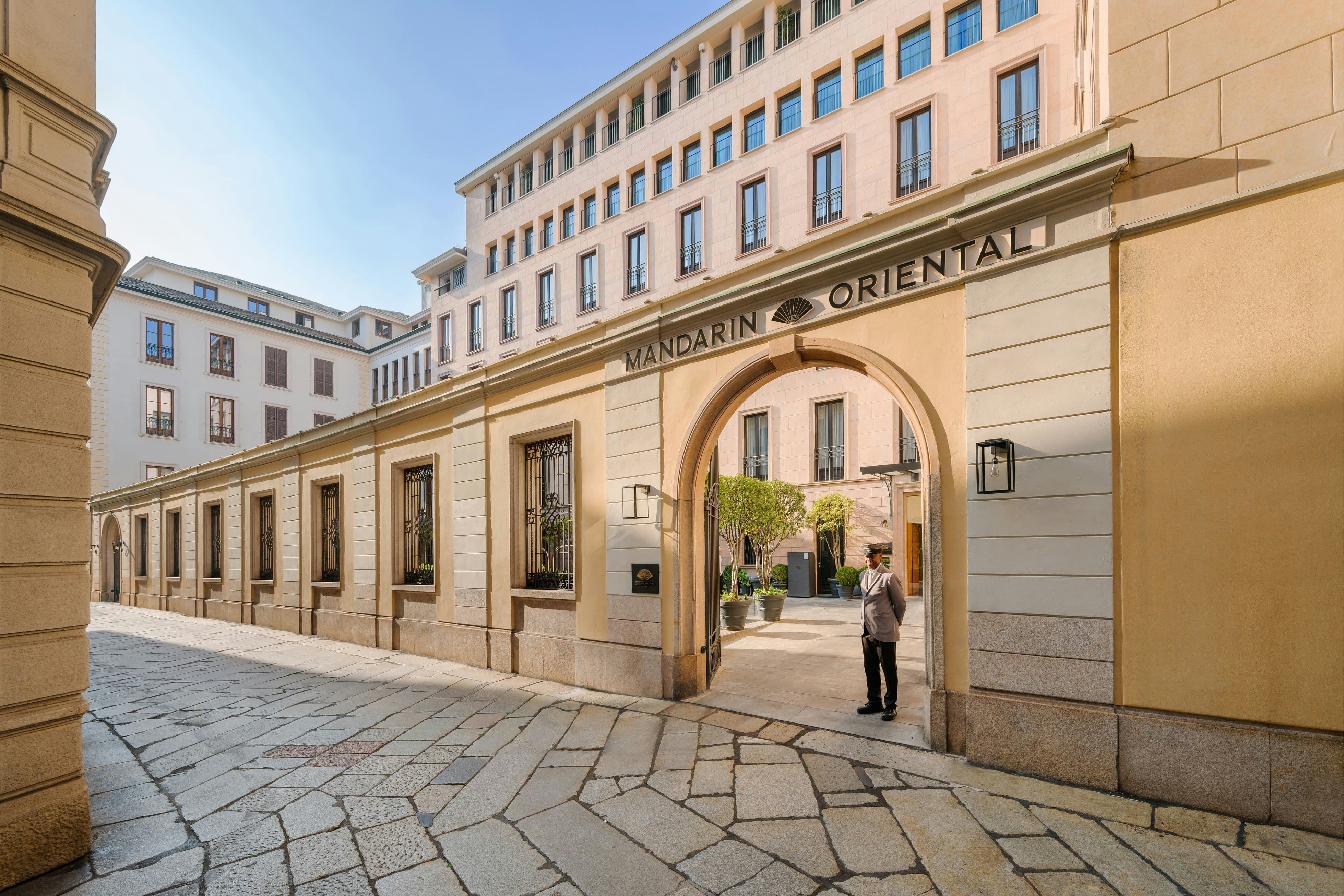 Mandarin Oriental Milan 70/81
