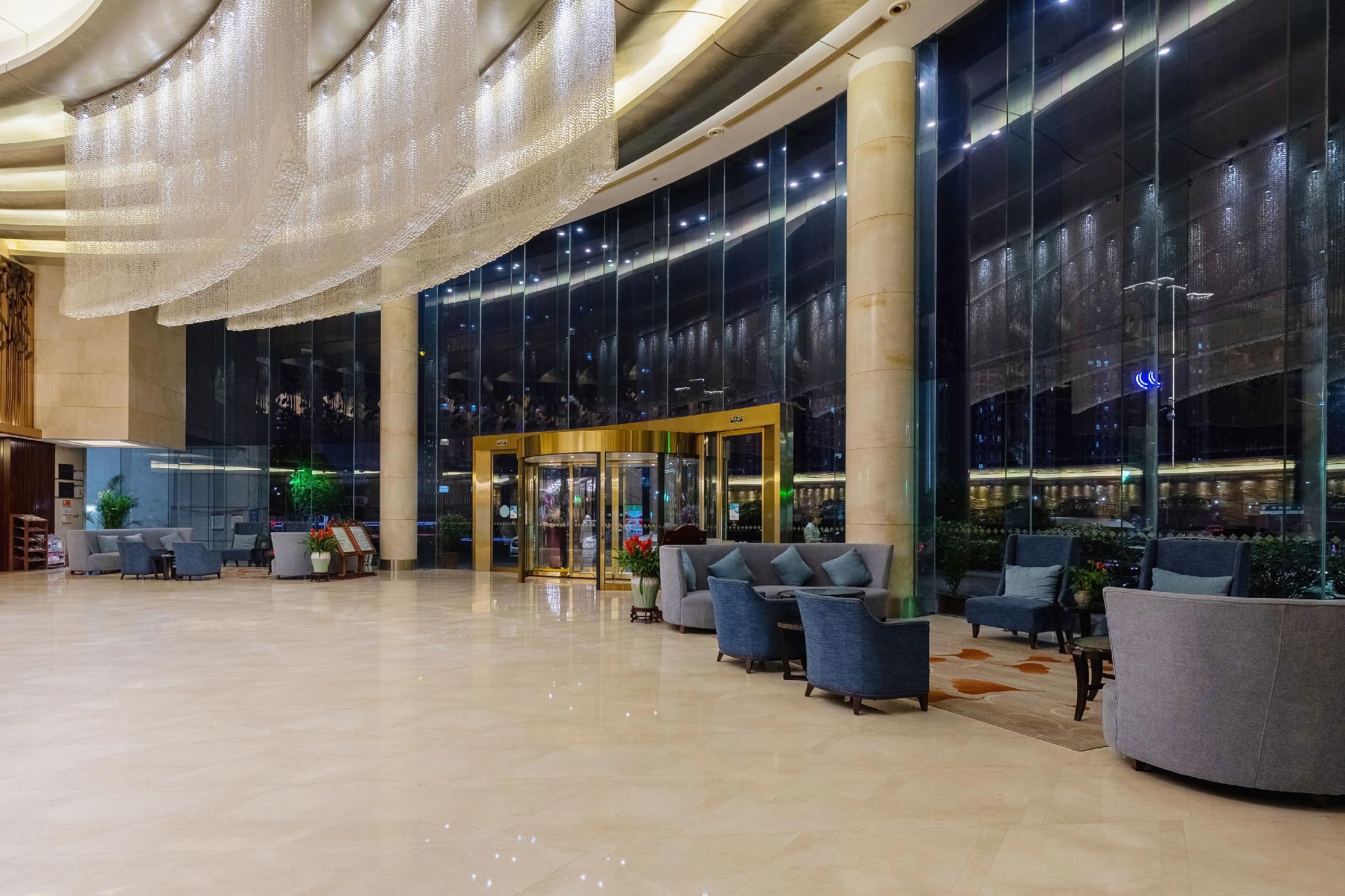 Cenbest Jinling Grand Hotel 57/60
