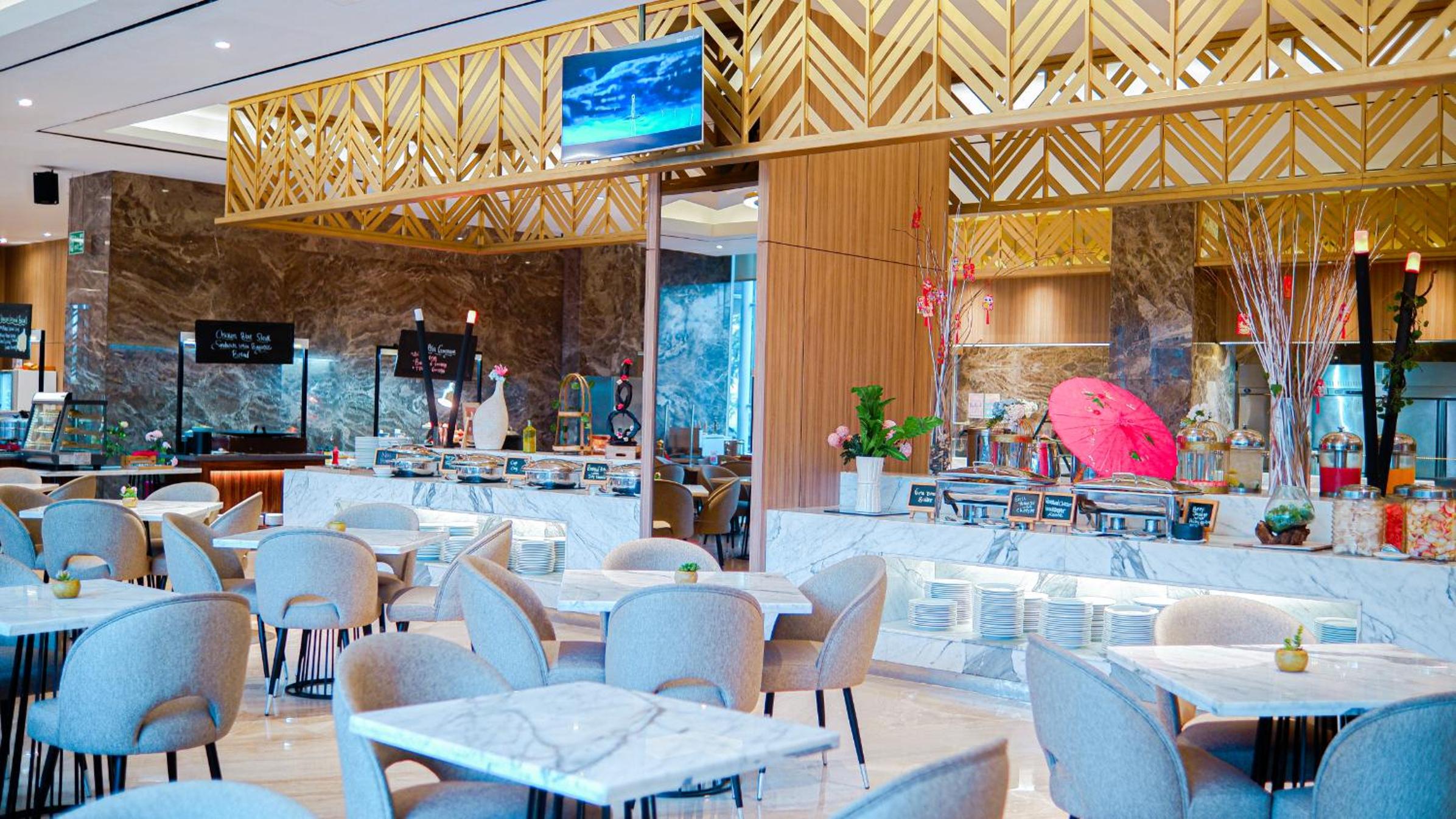 Grand Orchardz Hotel Kemayoran 40/50