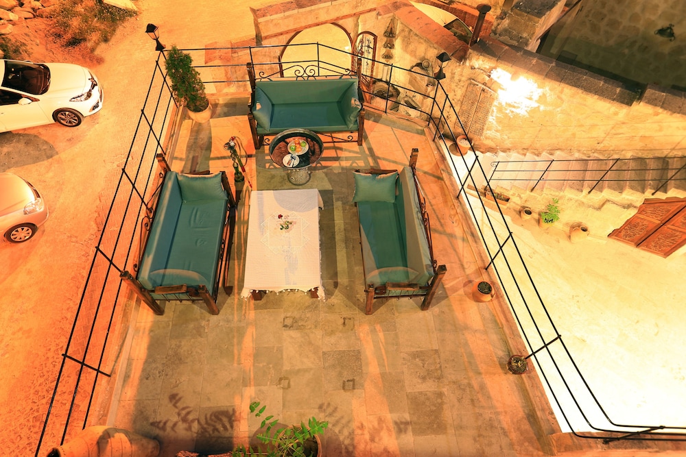 Turquaz Cave Hotel 74/98
