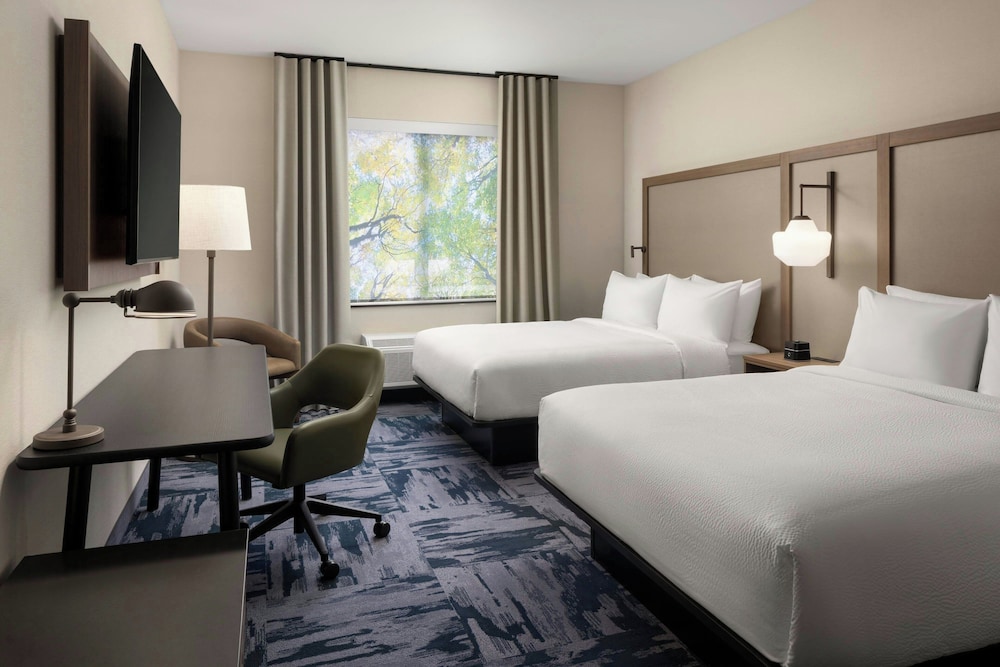 Fairfield Inn & Suites by Marriott Chilliwack 8/37