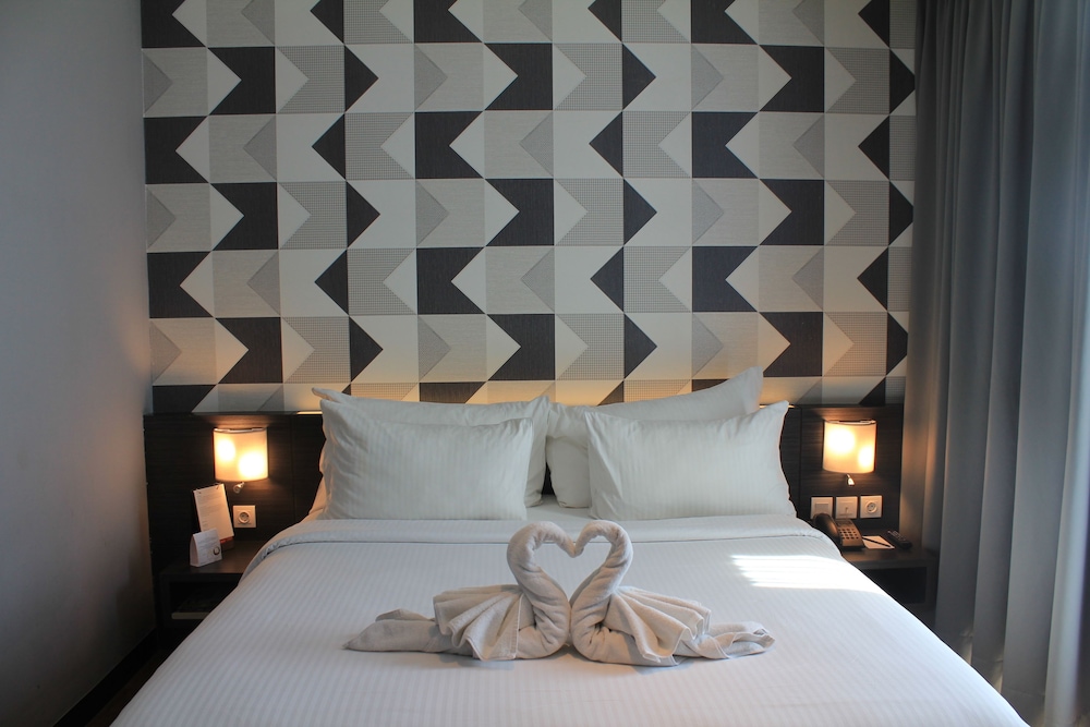Luminor Hotel Jemursari 18/52