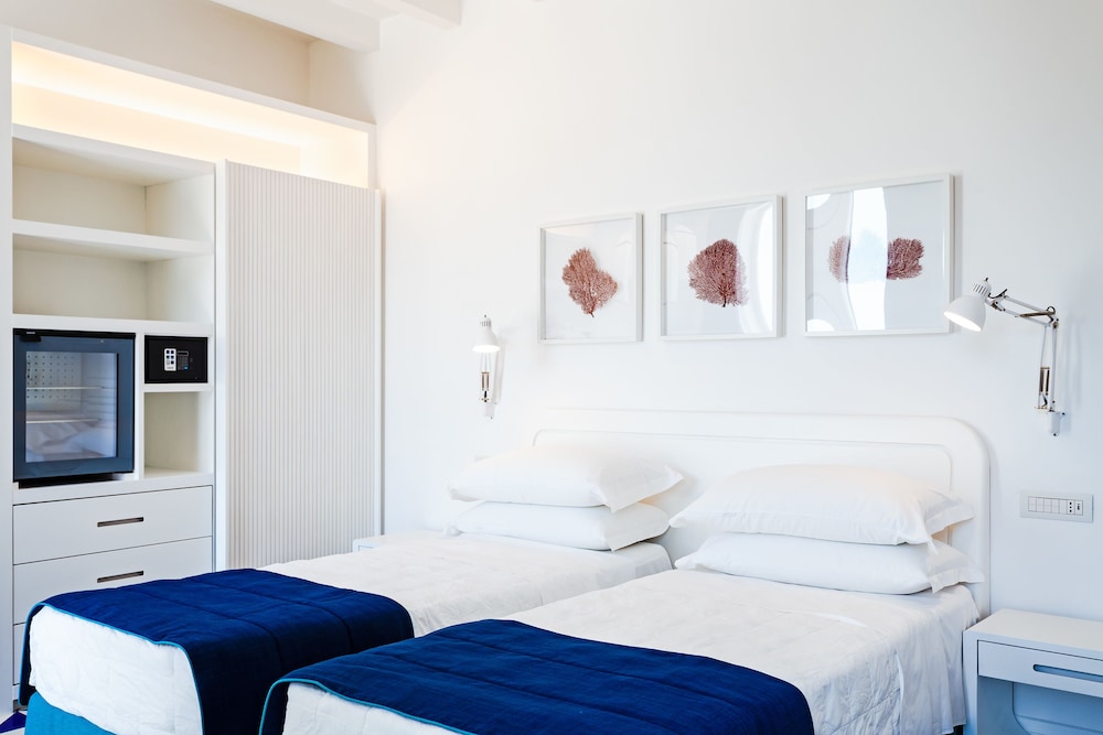 Maison Blu - Intimate Guest House 3/27