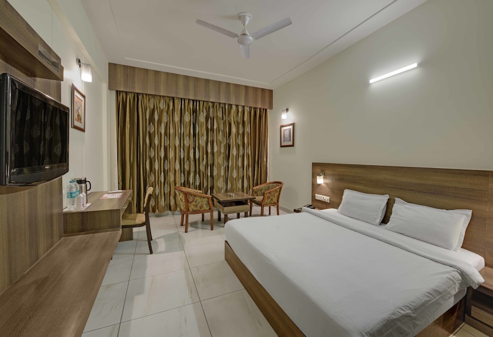 Hotel Highway King Bagru 6/27