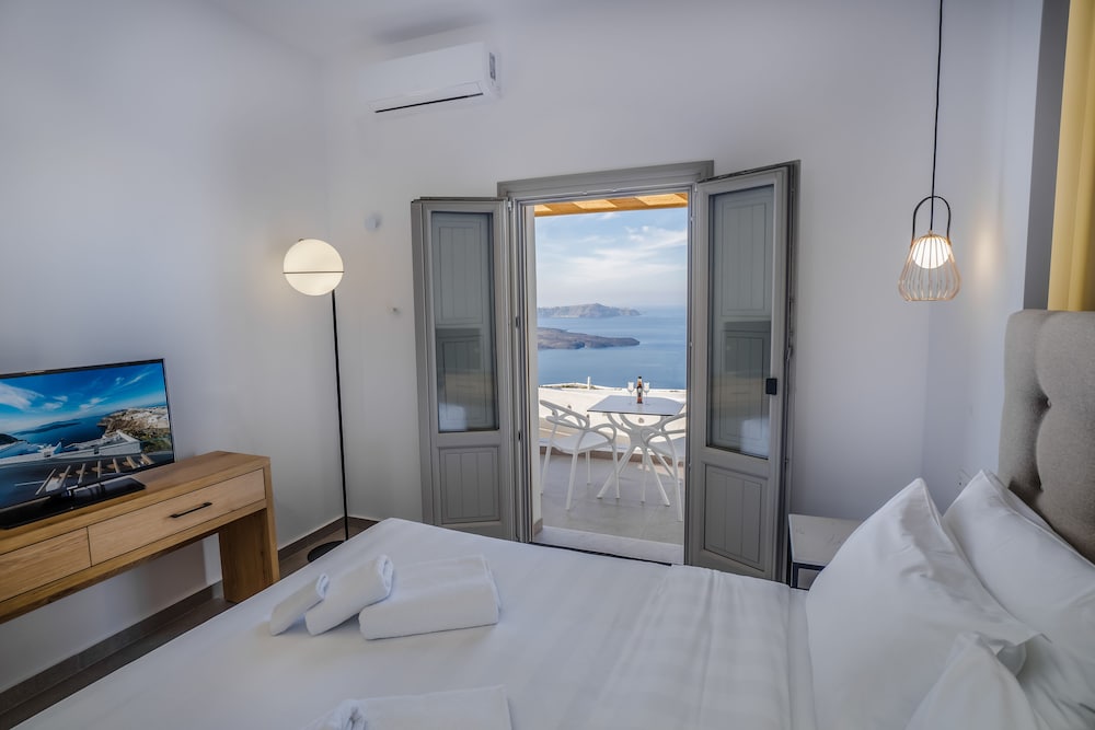 Symphony Suites Santorini 13/50