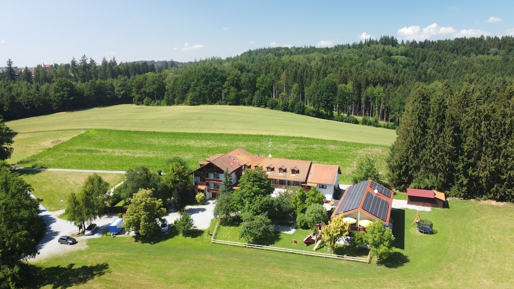 Waldpension Jagerstüberl 45/50