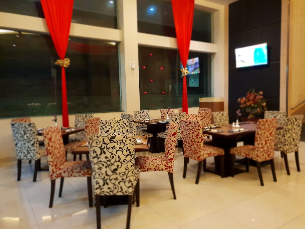 Scarlet Kebon Kawung Hotel 59/71