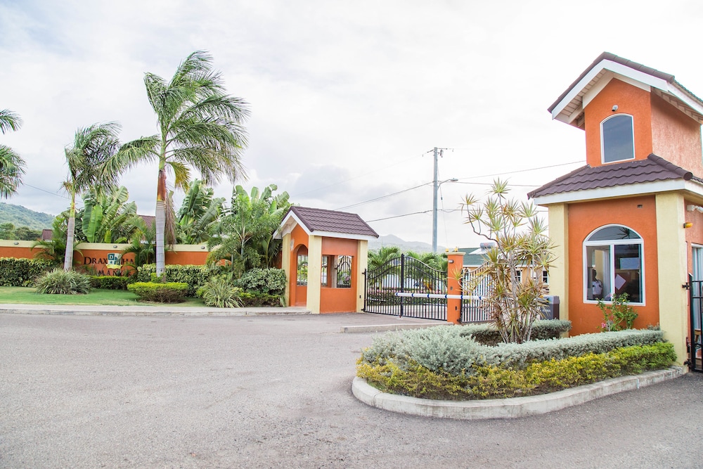 Ocho Rios Getaway Villa At Draxhall 1/31