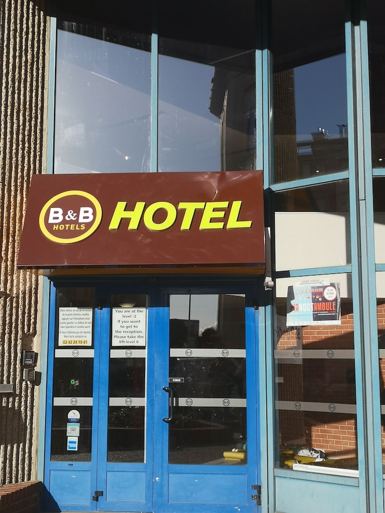 B&B Hotel Le Mans Centre in LE MANS