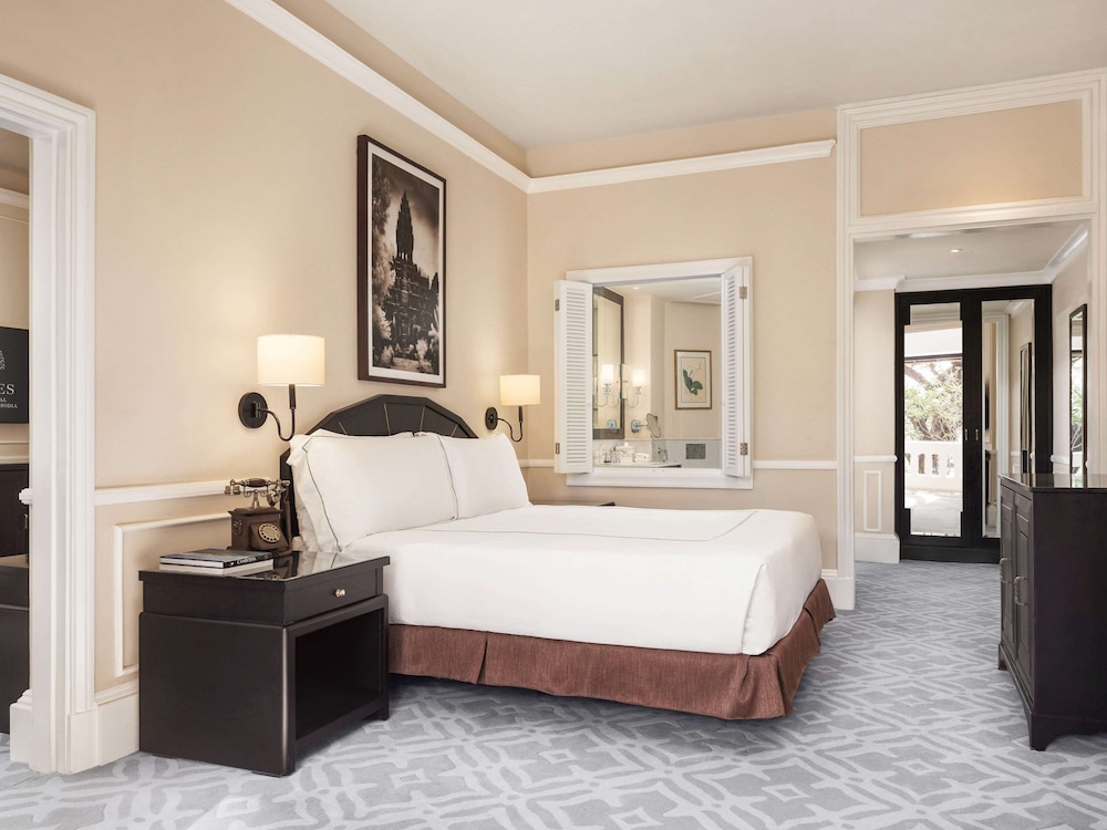 Raffles Hotel Le Royal 21/78