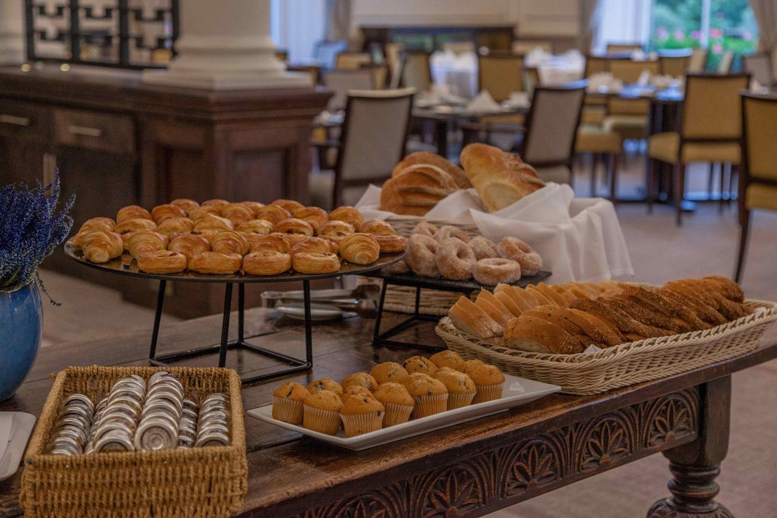 Oatlands Park Hotel 15/21