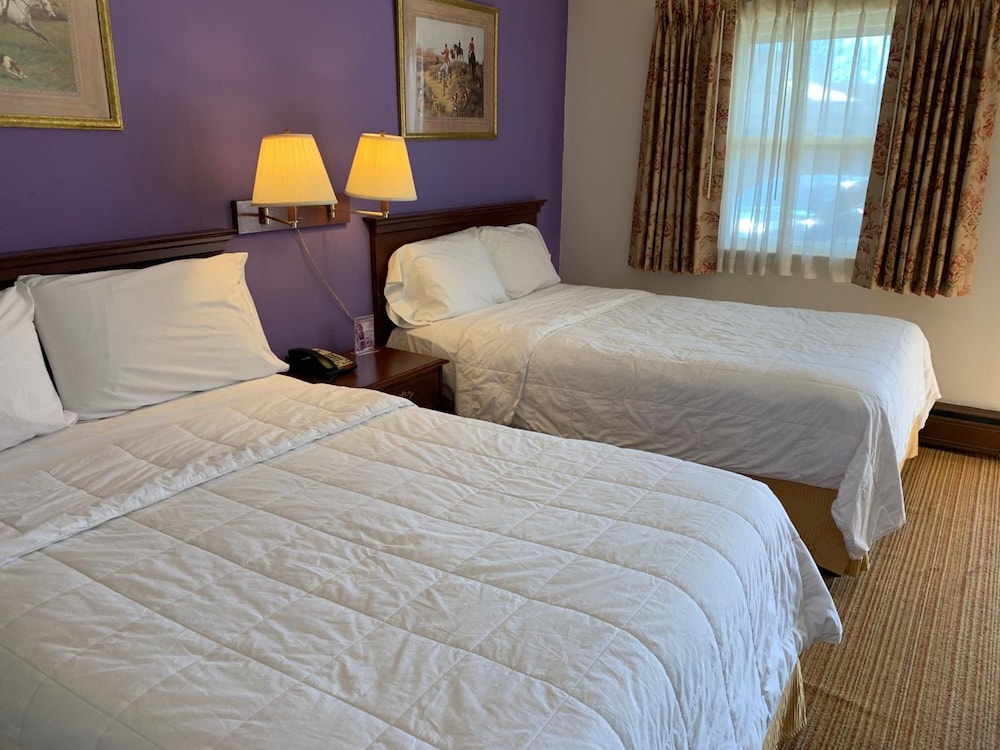 Red Carpet Inn 13/38