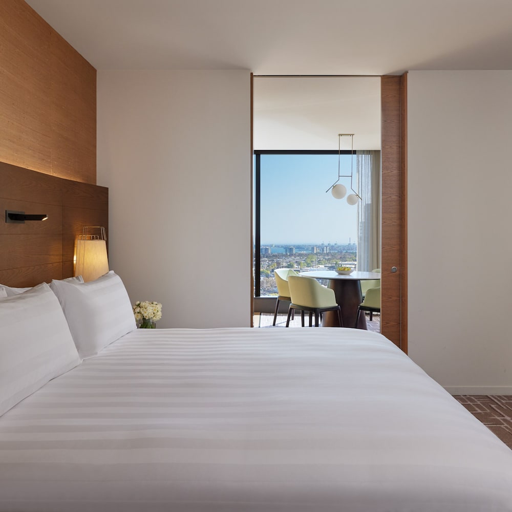 2 Bedrooms, Suite, 2 King Beds, Bay View