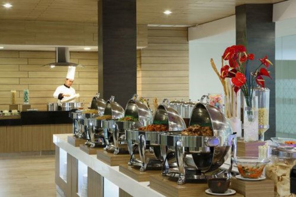 Hotel Santika Kelapa Gading 30/36